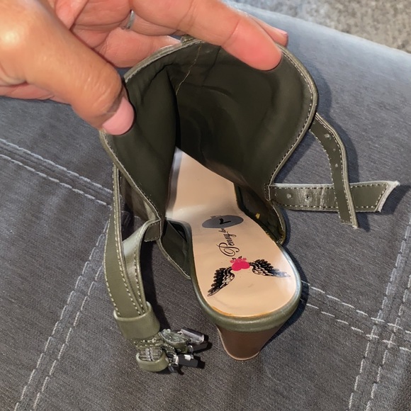 Open toe heel - Picture 2 of 3